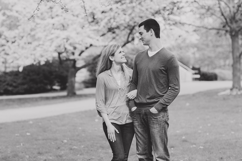 Bloomington-Indiana-Engagement-Session-(14-of-33)