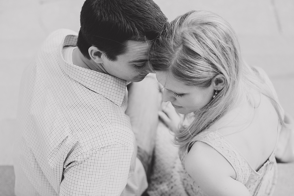 Bloomington-Indiana-Engagement-Session-(29-of-33)