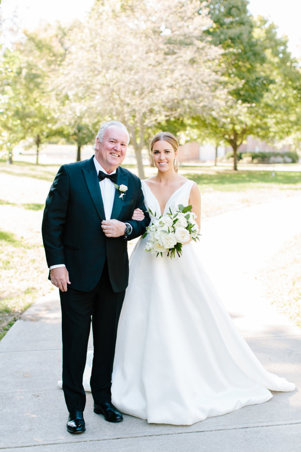 indianapolis wedding photographer benefits of a husband and wife photography team